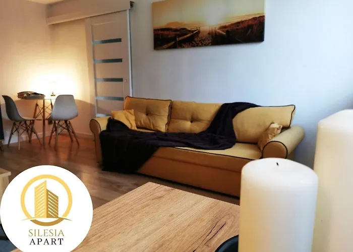 Lancelot Apartment *